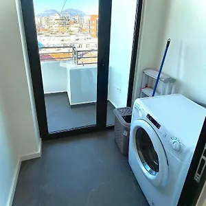 Charming And Bright Center Apartament Apartamento